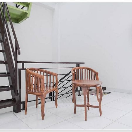 Reddoorz Near Kota Tua 2 Hotell Jakarta Eksteriør bilde