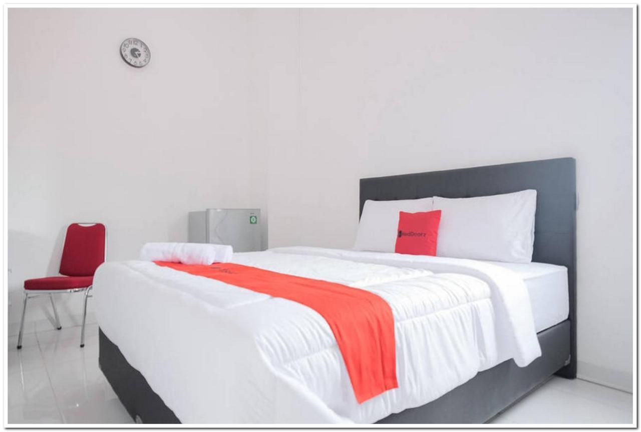 Reddoorz Near Kota Tua 2 Hotell Jakarta Eksteriør bilde